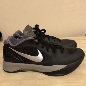 Nike hyperspike volleyball shoes